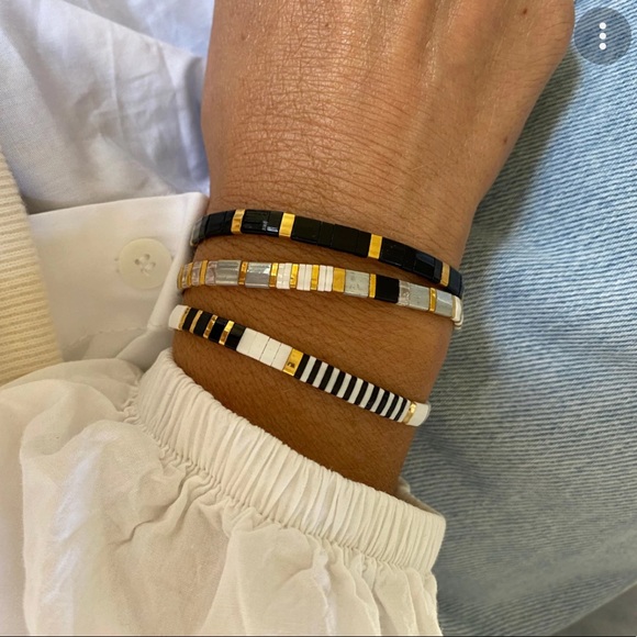 Good karma glass beads stretch stackable bracelet NEW - Picture 5 of 7